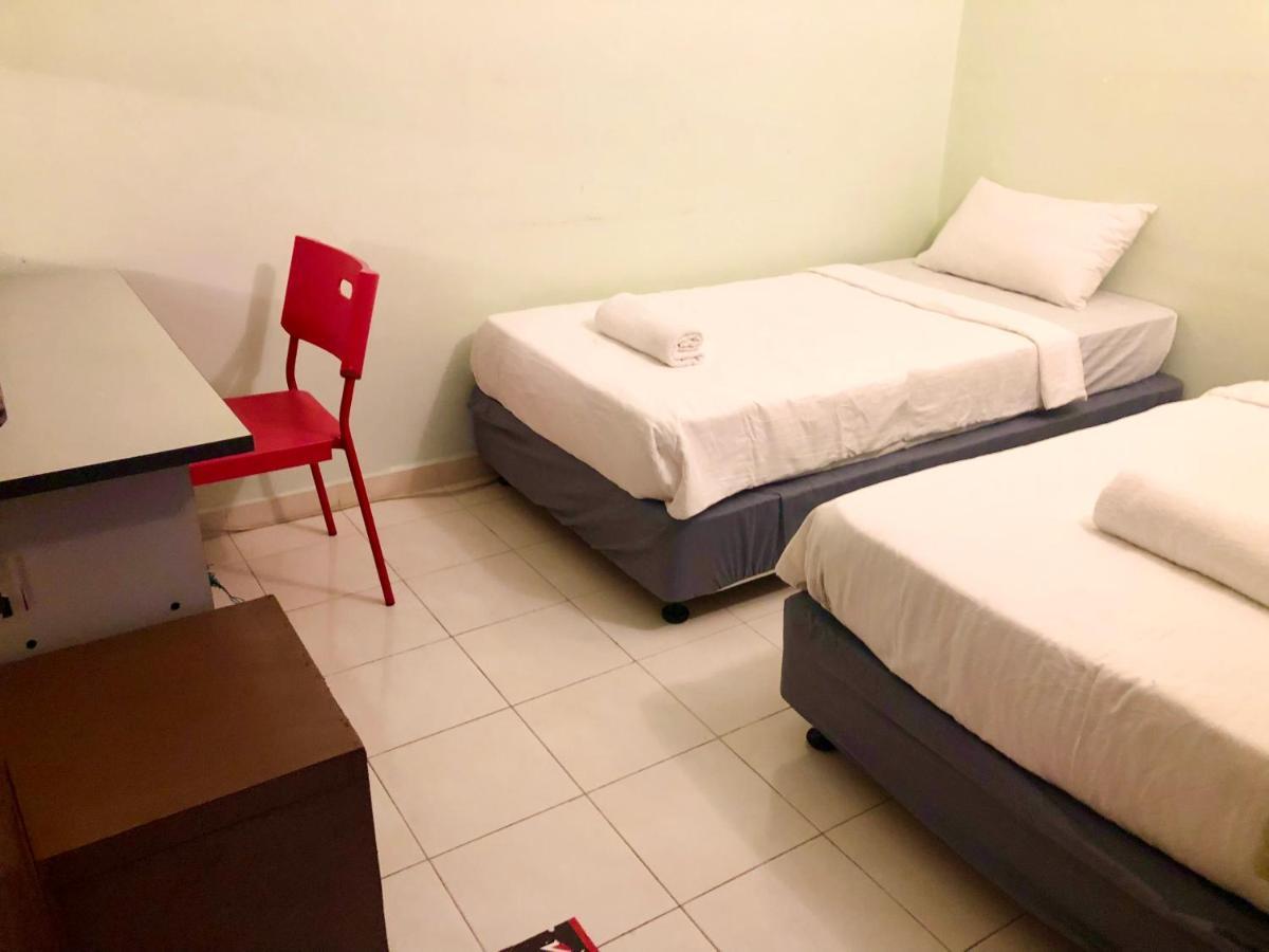 Bukit Indah Homestay Bentong Exteriör bild